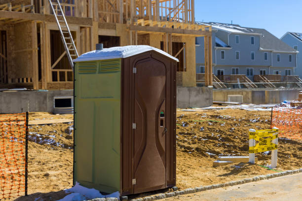Porta potty delivery and setup in Parma Heights, OH